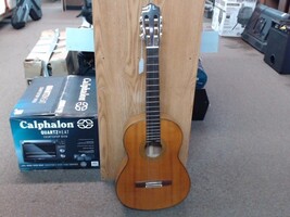 Yamaha Model: CG-170SA Six String Classical Acoustic Guitar w/ soft case