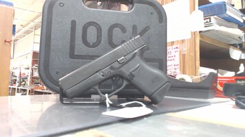 Glock Model: 43 Semi-Auto 9mm w/ 3 Mags