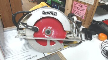 Dewalt DWE575, Circular Saw
