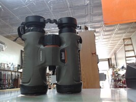 Bushnell 8x42 Waterproof Trophy Binoculars 