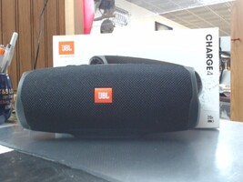 Like New! JBL Charge 4 Bluetooth Speaker