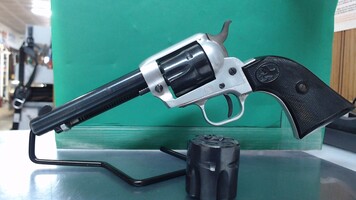 Colt Model: New Frontier Scout Revolver 22/22mag