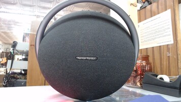 Hardon Kardon Onyx Studio 7 Bluetooth Speaker
