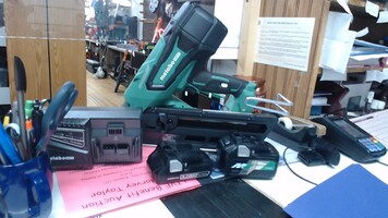 Metabo 18V Framing Nailer w/ 2 Batteries and Charger 