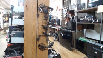 MATHEWS VXR BOW W/ CASE 