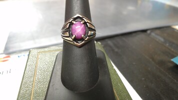 10K YG Mens Ring, size 7,  Star Sapphire