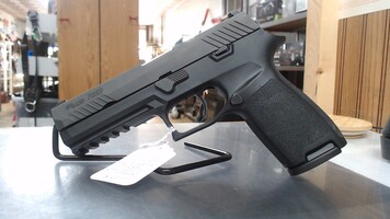 Sig Sauer Model: P320 Semi-Auto 9mm w/ 2 Mags and Holster