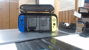 Nintendo Switch HAC-001 w/ Zelda Case
