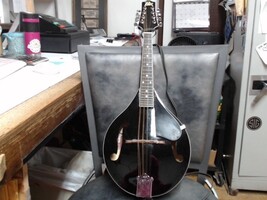 Rouge Model: RM-100A Mandolin 