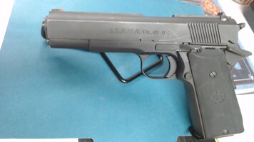 Llama Model: IX-C Semi-Auto 45 w/ 2 Mags
